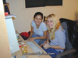 18 year old Brooke Lynn giving and receiving oral sex before facial cumshot